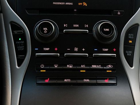 Used 2019 Lincoln Nautilus FWD image 31