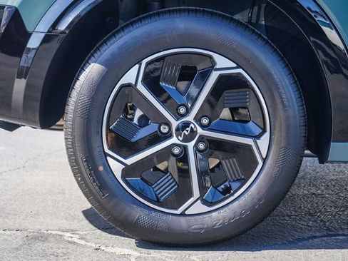 New 2026 Kia Niro SX image 17