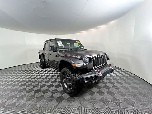 Used 2020 Jeep Gladiator Rubicon image 2