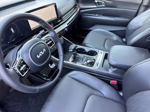 New 2026 Kia Carnival SX w/ SX Dark Edition Package image 9