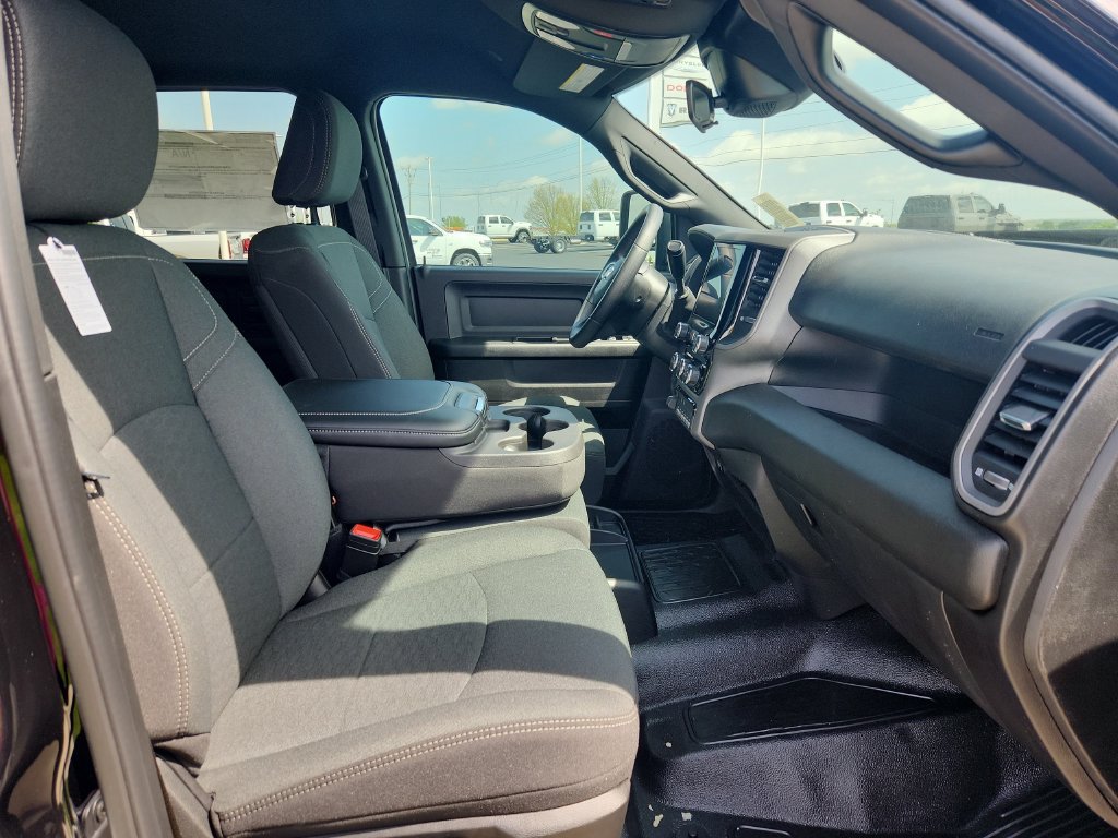 New 2026 RAM 3500 Tradesman AWD/4WD image 21