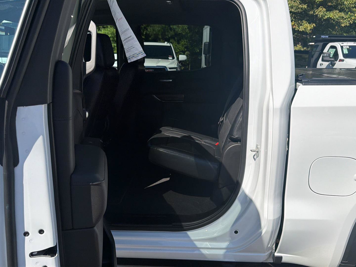 Certified 2022 GMC Sierra 1500 SLE AWD/4WD image 16