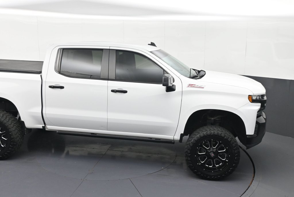 Used 2019 Chevrolet Silverado 1500 LT Trail Boss AWD/4WD image 27