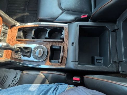 Used 2018 Nissan Armada SL w/ Moonroof Package image 27