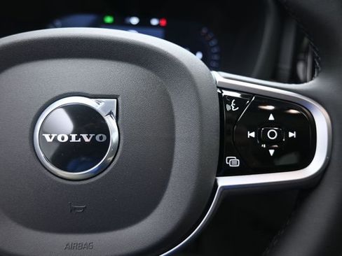 Used 2026 Volvo XC60 B5 Ultra w/ Protection Package Premier image 14