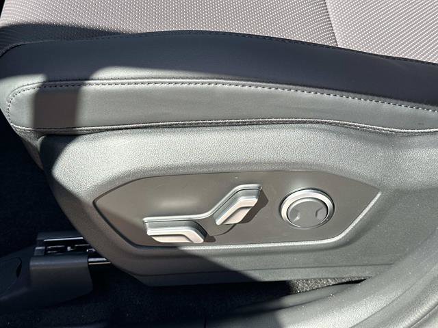 New 2027 Hyundai Santa Fe SEL FWD image 22