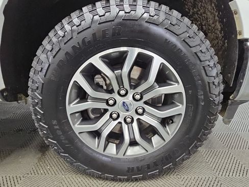 Used 2021 Ford F150 Lariat w/ Trailer Tow Package AWD/4WD image 46