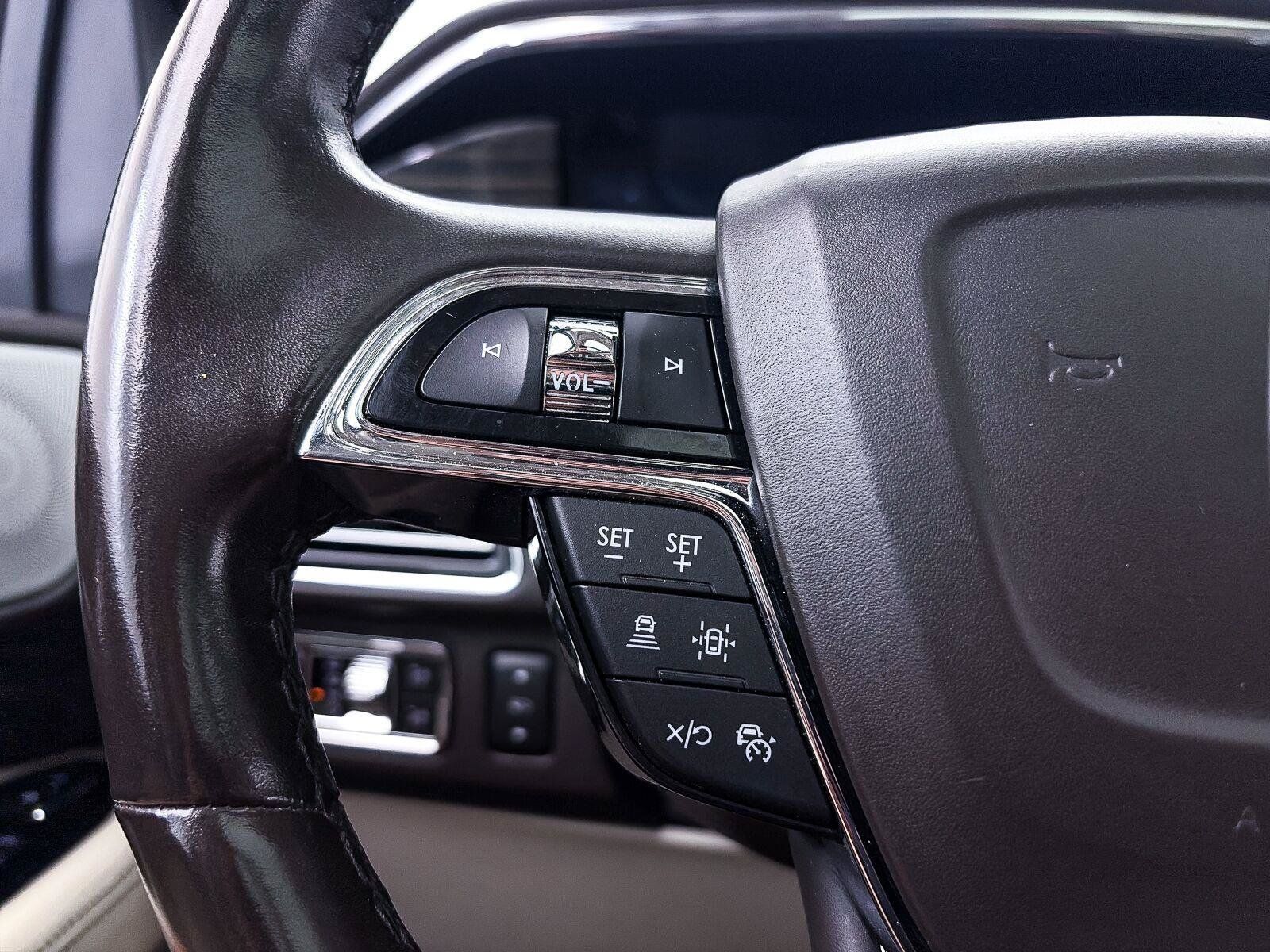 Used 2022 Lincoln Navigator Black Label AWD/4WD image 37