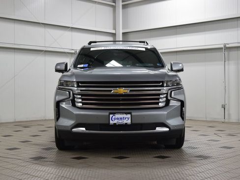 Used 2023 Chevrolet Tahoe High Country AWD/4WD image 2