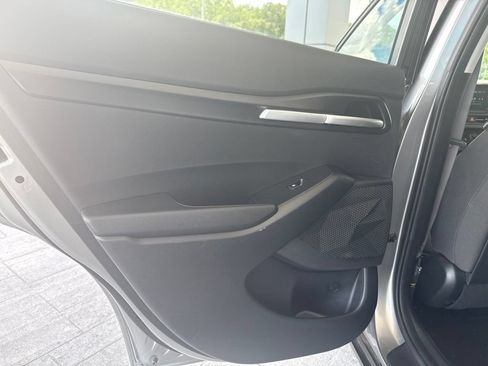 Used 2026 Kia Seltos LX FWD image 38