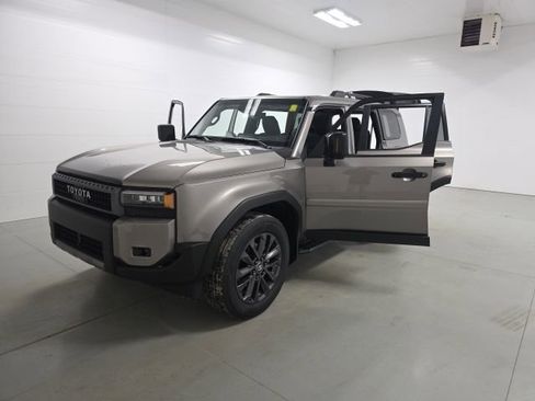 New 2026 Toyota Land Cruiser image 10