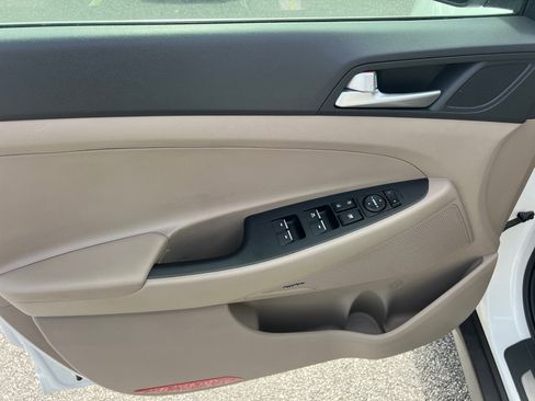 Used 2020 Hyundai Tucson Ultimate w/ Cargo Package image 11