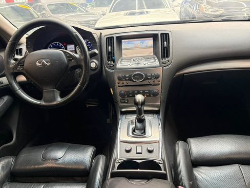 Used 2011 INFINITI G37 x Sedan w/ Premium Pkg AWD/4WD image 22