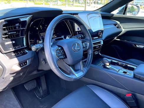 Used 2025 Lexus RX 350 Premium w/ Convenience Package image 16