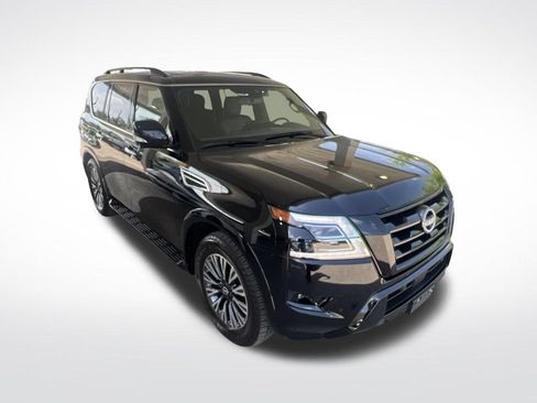 Certified 2023 Nissan Armada SL w/ Midnight Edition Package AWD/4WD image 40