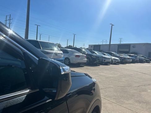 Used 2015 Hyundai Santa Fe Sport 2.0T w/ Option Group 05 image 29