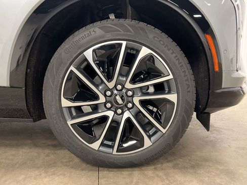 New 2026 Cadillac Optiq Sport 2 image 20