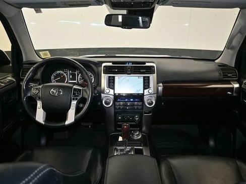 Used 2023 Toyota 4Runner Limited AWD/4WD image 36