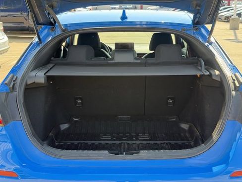 Used 2023 Honda Civic Sport image 32