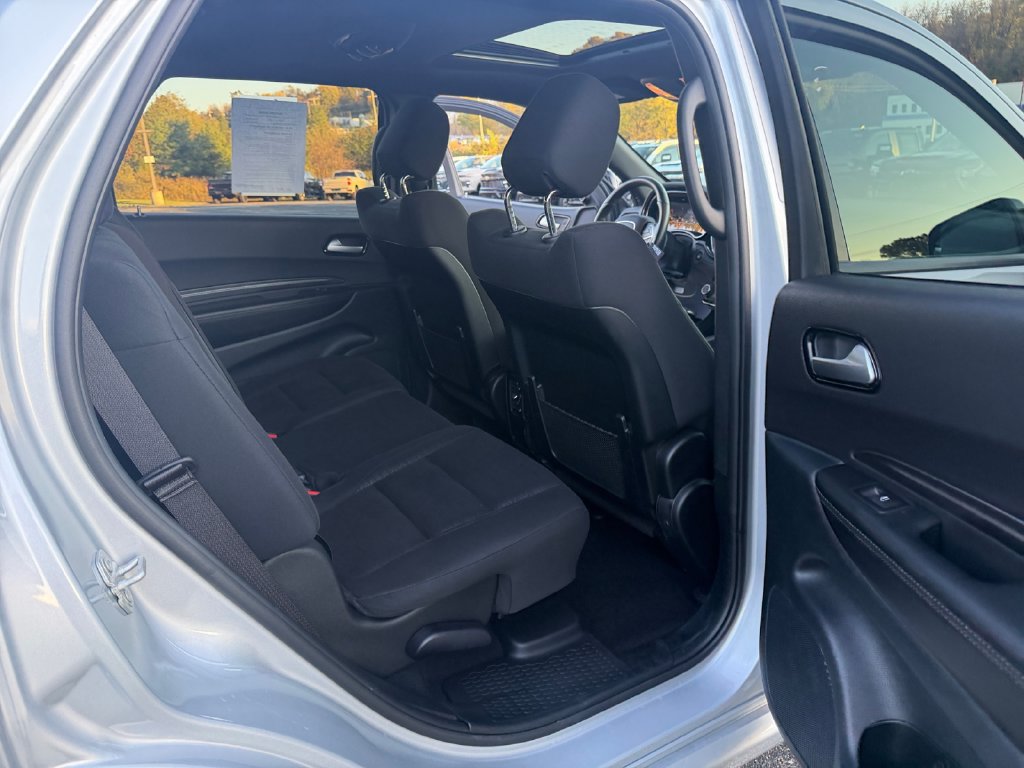 Used 2024 Dodge Durango SXT w/ SXT Blacktop Group AWD/4WD image 27