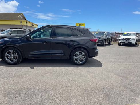 Used 2023 Ford Escape ST-Line image 9