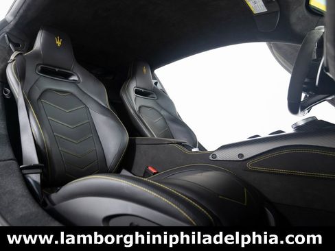 Used 2023 Maserati MC20 Coupe image 31