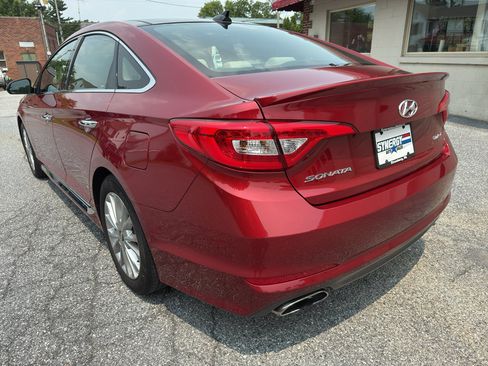 Used 2015 Hyundai Sonata Limited w/ Option Group 05 FWD image 3