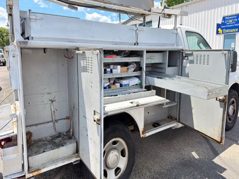 Used 2008 Ford F350 XL RWD image 15