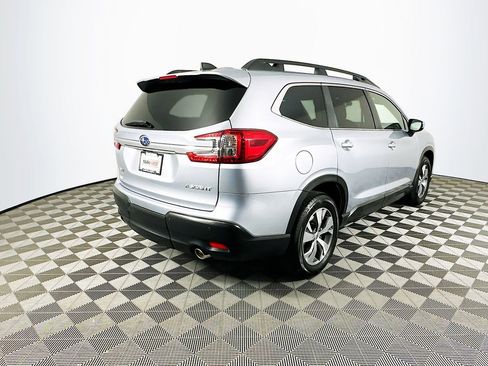 Certified 2024 Subaru Ascent Premium w/ Convenience Package image 10