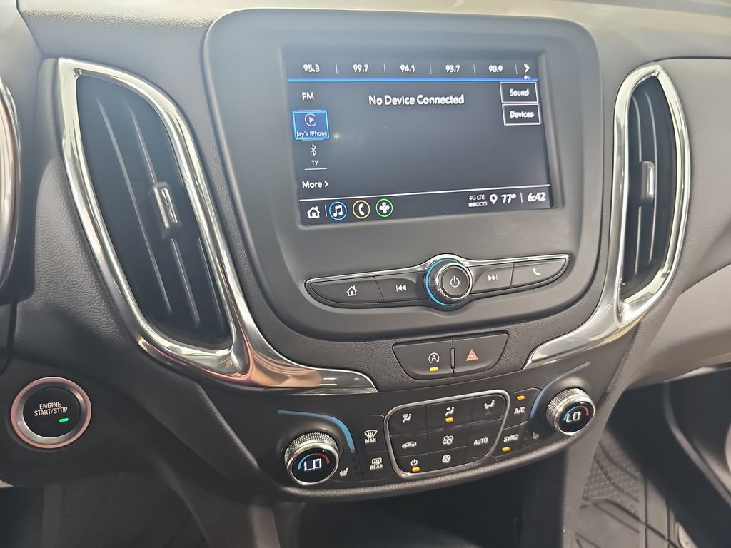 Certified 2024 Chevrolet Equinox LT w/ LPO, Floor Liner Package FWD image 26