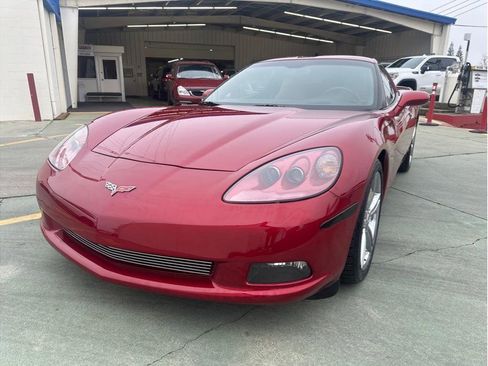 Used 2009 Chevrolet Corvette Coupe 2D w/ Preferred Equipment Group image 3
