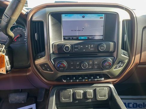 Used 2015 Chevrolet Silverado 3500 High Country w/ Duramax Plus Package image 15