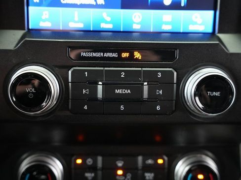 Used 2020 Ford F150 Lariat w/ Equipment Group 502A Luxury image 25