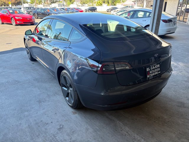 Used 2023 Tesla Model 3 Standard Range RWD image 5