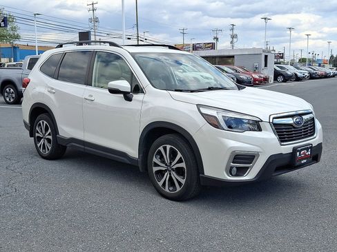 Used 2021 Subaru Forester Limited AWD/4WD image 3