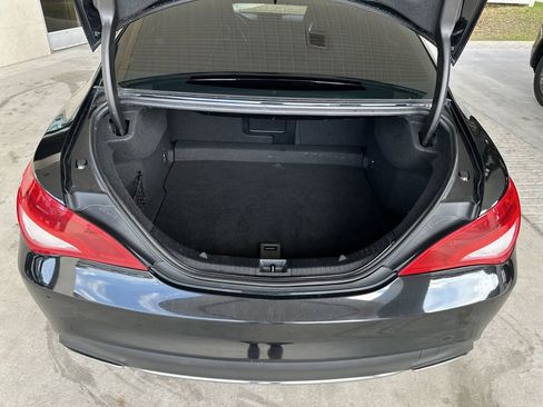 Used 2018 Mercedes-Benz CLA 250 image 30