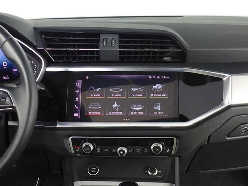 Used 2023 Audi Q3 2.0T Premium w/ Convenience Package image 26