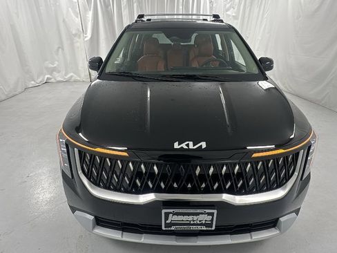 New 2026 Kia Carnival EX image 8