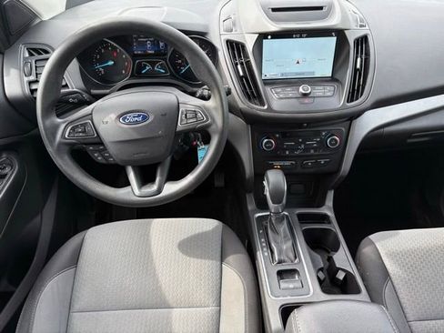 Used 2018 Ford Escape SE w/ SE SYNC Package AWD/4WD image 3