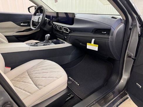 New 2026 Nissan Sentra SL w/ Floor Mat Package FWD image 25