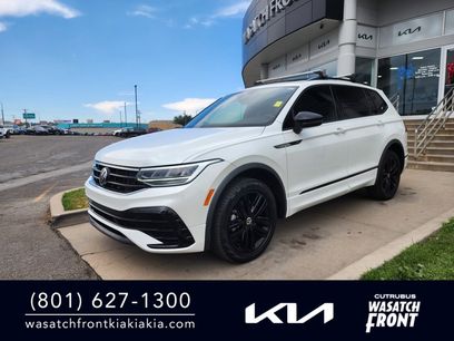 Used 2022 Volkswagen Tiguan SE R-Line