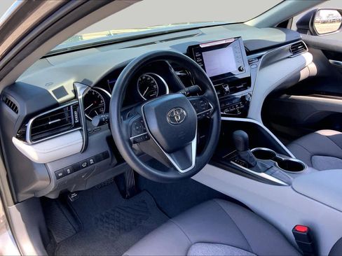 Used 2024 Toyota Camry LE FWD image 17