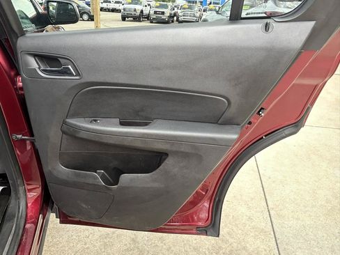 Used 2017 Chevrolet Equinox LT w/ Convenience Package FWD image 14