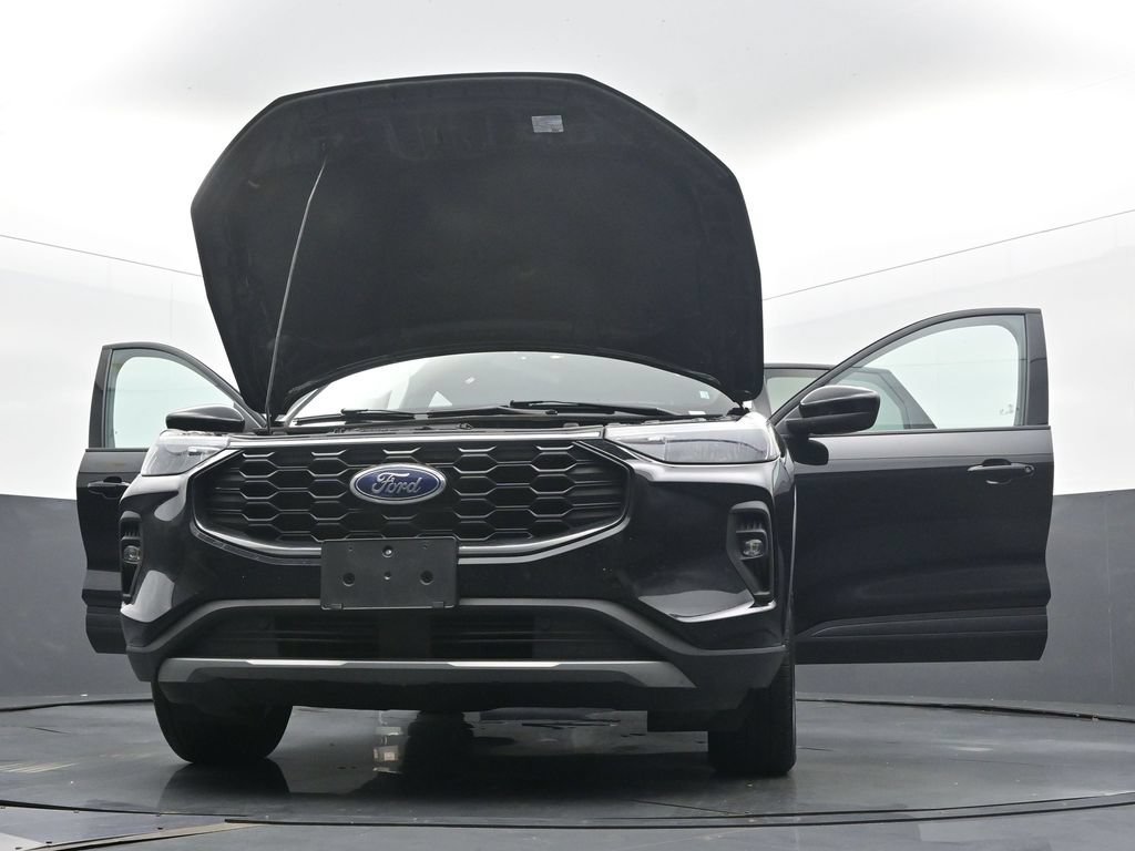 Used 2025 Ford Escape ST-Line Select AWD/4WD image 62