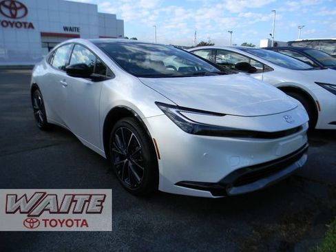 New 2026 Toyota Prius XLE FWD image 1