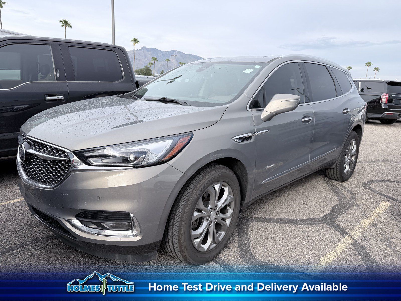 Used 2019 Buick Enclave Avenir w/ Avenir Technology Package AWD/4WD image 1