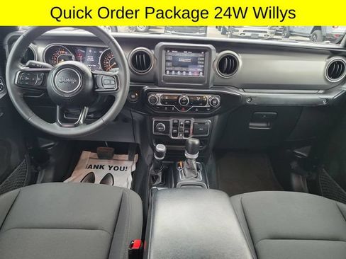 Used 2023 Jeep Gladiator Sport AWD/4WD image 8