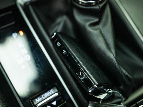 Used 2024 MAZDA CX-50 AWD 2.5 S w/ Select Package image 22