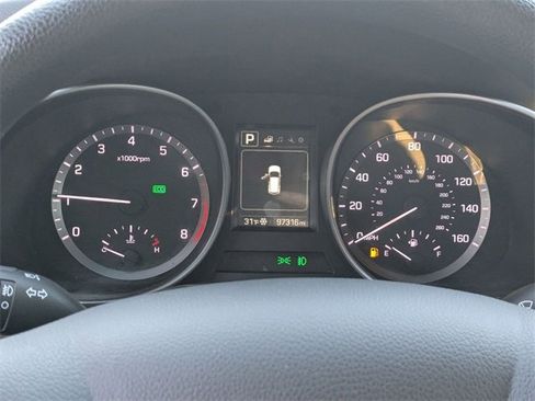 Used 2018 Hyundai Santa Fe Sport w/ 2.4L Value Package 02 image 17