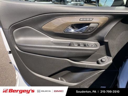Used 2023 GMC Terrain Denali w/ Denali Premium Package AWD/4WD image 26